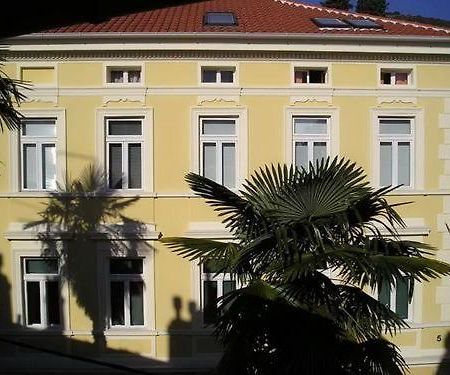 Apartment Damir Opatija Luaran gambar